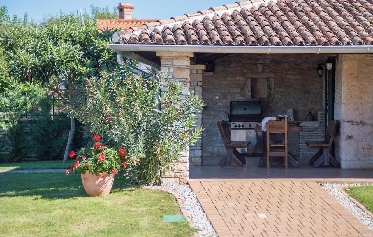 Villa Luna In Selina